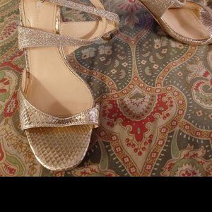 Ivanka Trump 8 gold glittery heels pumps sandals shoes